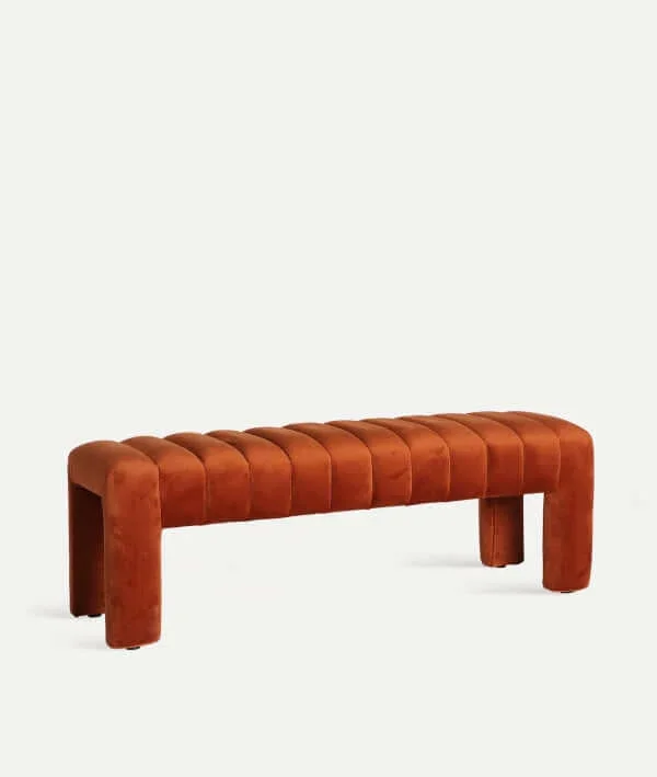 Pie de cama tapizado en terciopelo ámbar 127×43×43 cm – moderno – HALLE